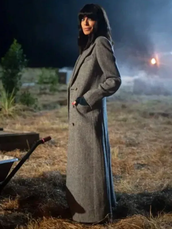 claudia-winkleman-the-traitors-uk-wool-coat claudia-winkleman-the-traitors-uk-wool-coat