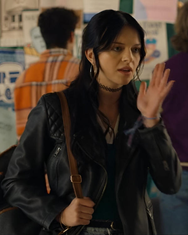 danger-in-the-dorm-kathleen-roberts-jacket danger-in-the-dorm-kathleen-roberts-jacket