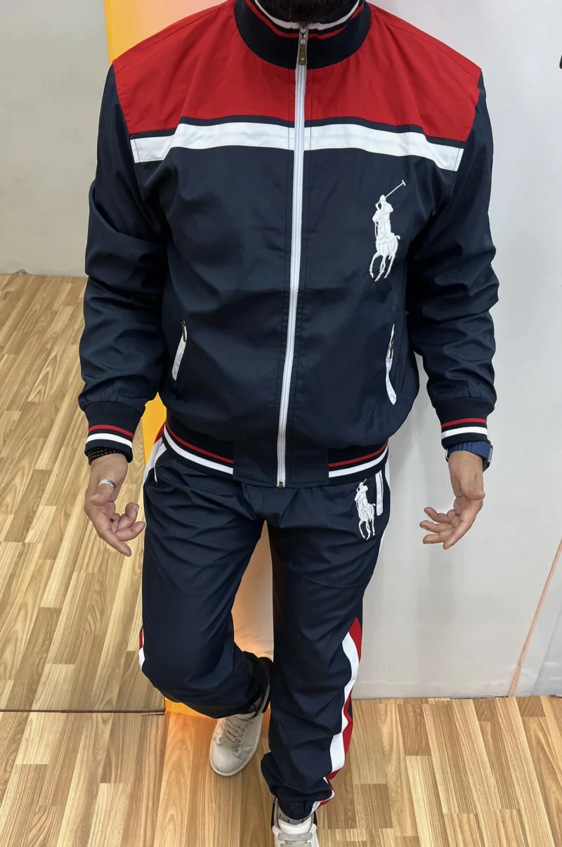 polo-embroidered-logo-tracksuit