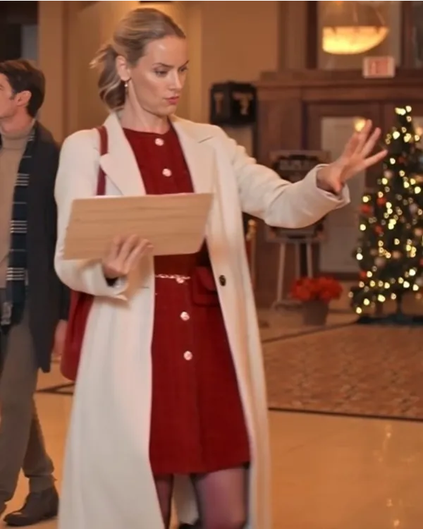 rachel-skarsten-the-christmas-charade-2024-whitney-white-coat-600×750