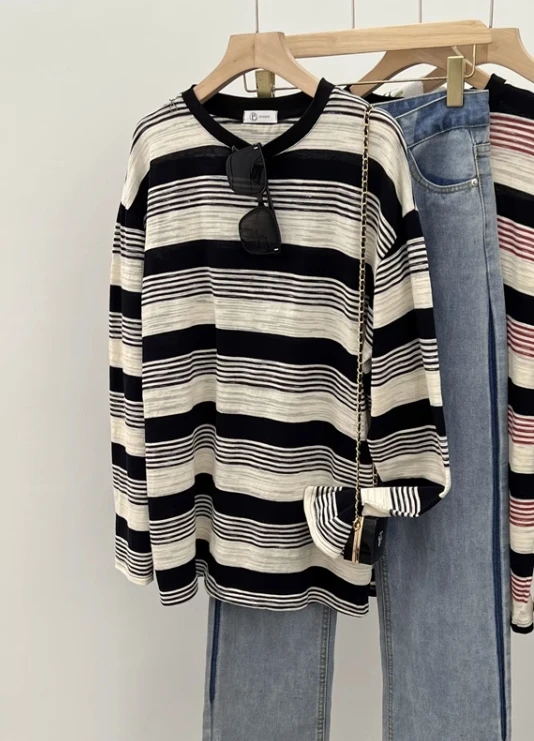taehyung-bts-striped-long-sleeves-t-shirt taehyung-bts-striped-long-sleeves-t-shirt