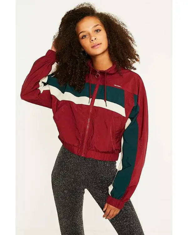 the-feud-s01-megan-trower-red-striped-jacket the-feud-s01-megan-trower-red-striped-jacket